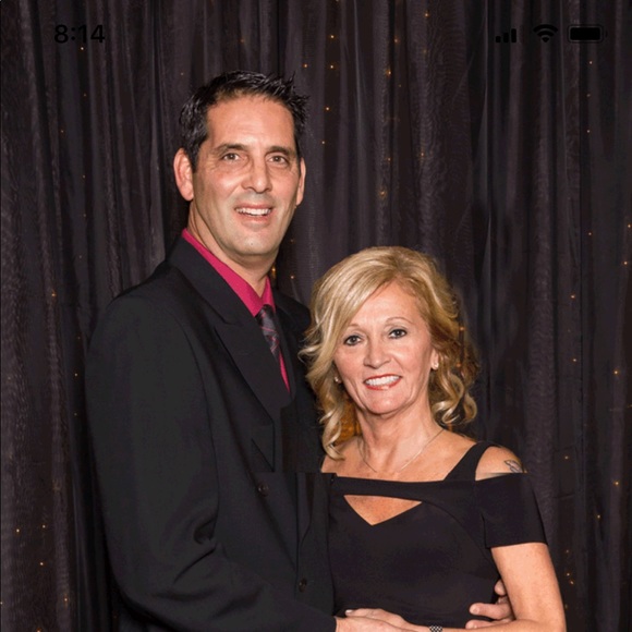 Meet your Posher, Brenda - Picture 2 of 3